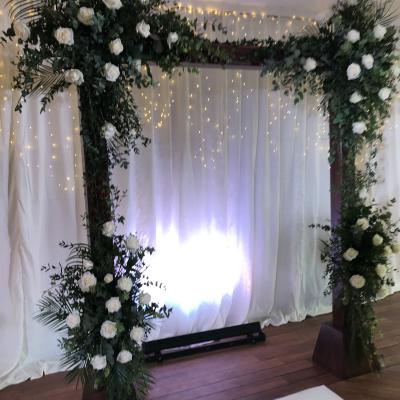 Mariage décoration arche @Fleurs de Conflans