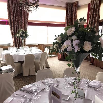 Mariage vase Martini @Fleurs de Conflans